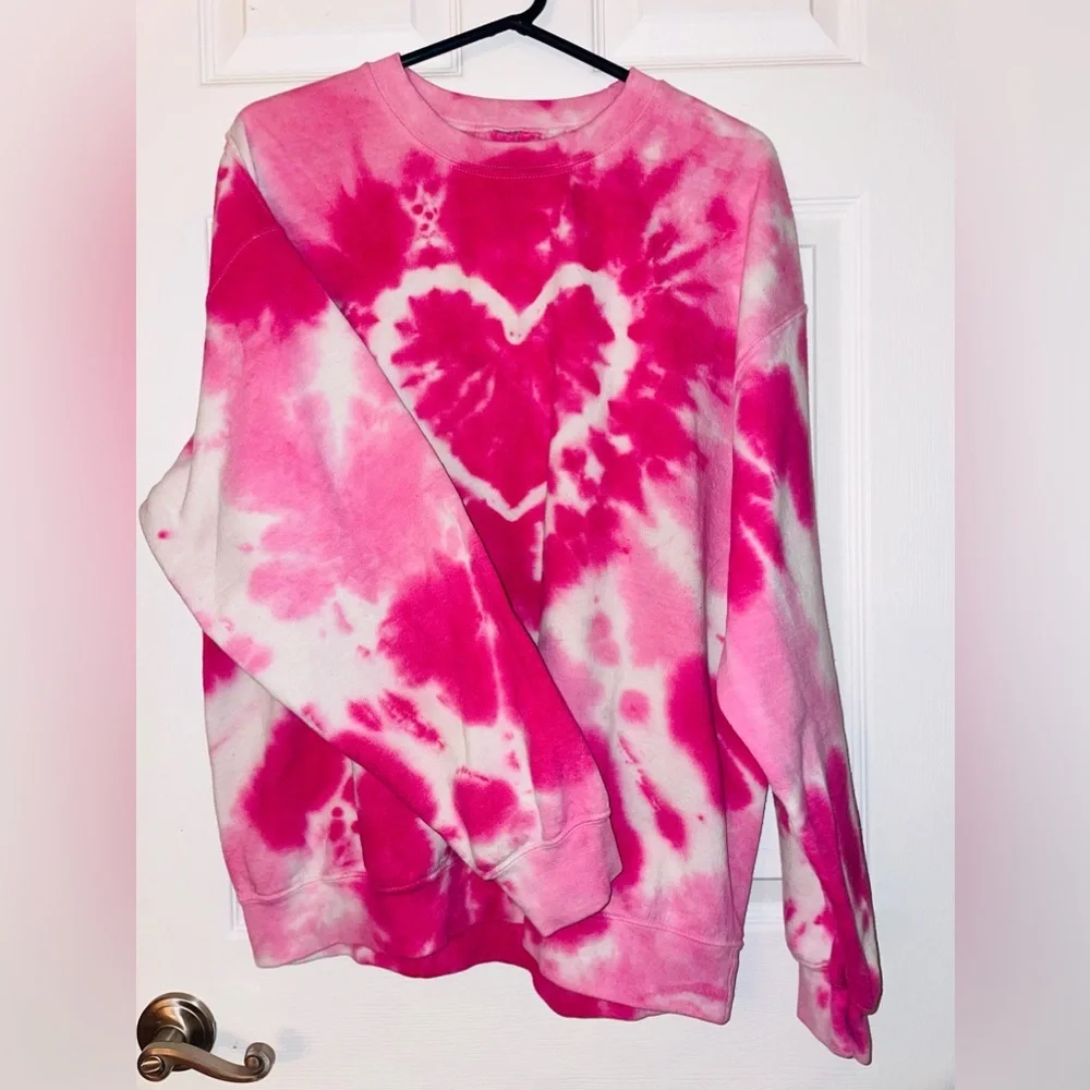 URBAN OUTFITTERS tie dyed heart sweatshirt. - Picture 2 of 6